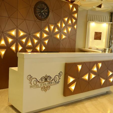 Hotel D Silverleaf Лакхнау Экстерьер фото