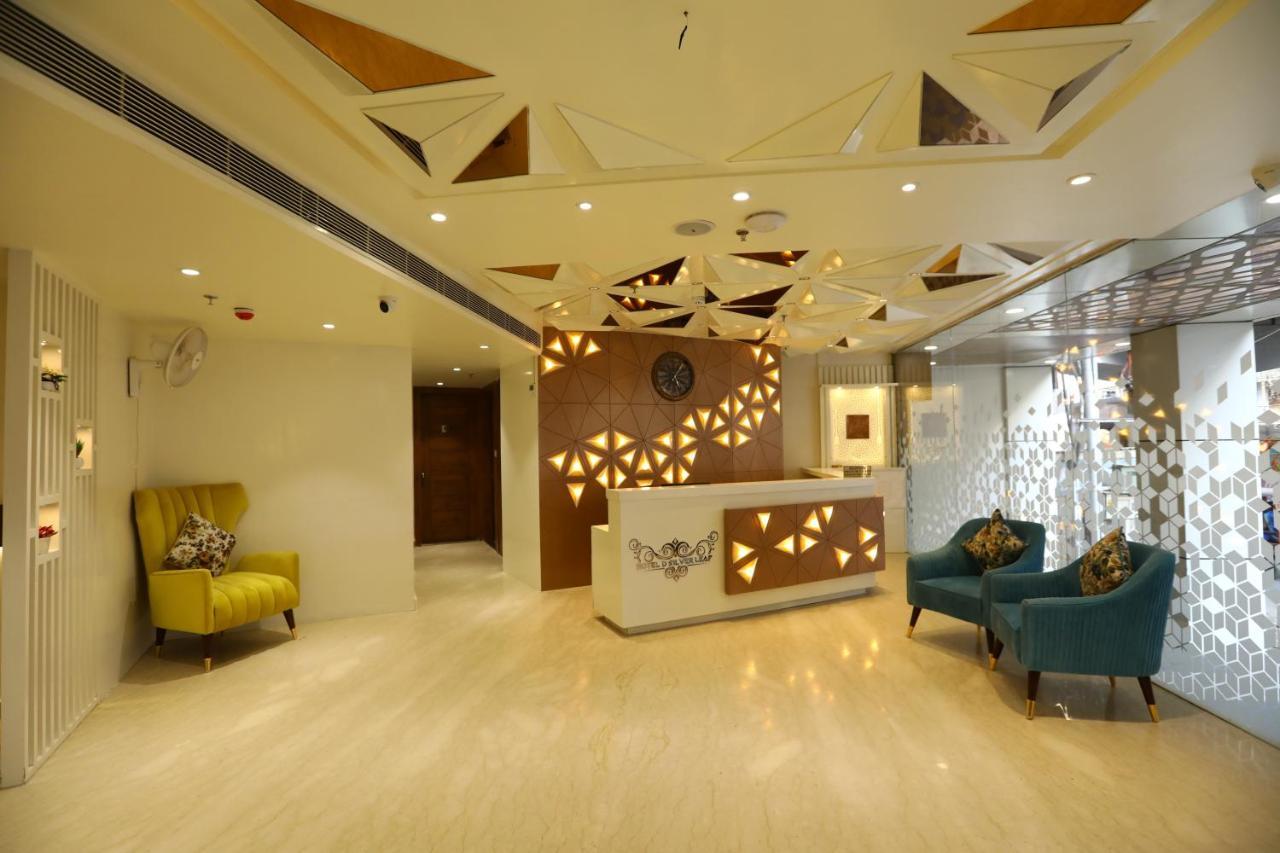Hotel D Silverleaf Лакхнау Экстерьер фото